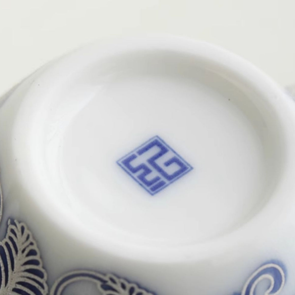Moonlit Lotus | Handcrafted Pure Silver-Detailed Ceramic Meiren Teapot Set
